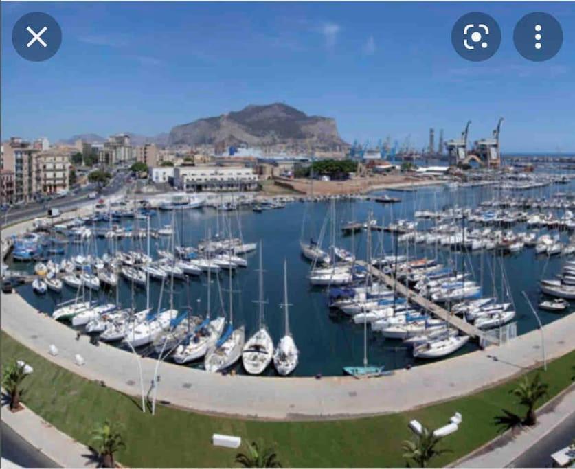 Politeama Suite In The Heart Of The City Palermo Esterno foto