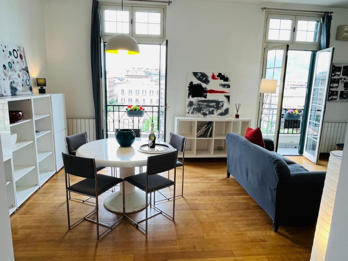 Politeama Suite In The Heart Of The City Palermo Esterno foto