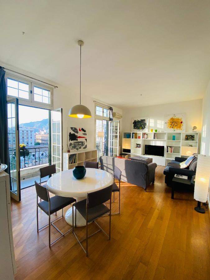 Politeama Suite In The Heart Of The City Palermo Esterno foto
