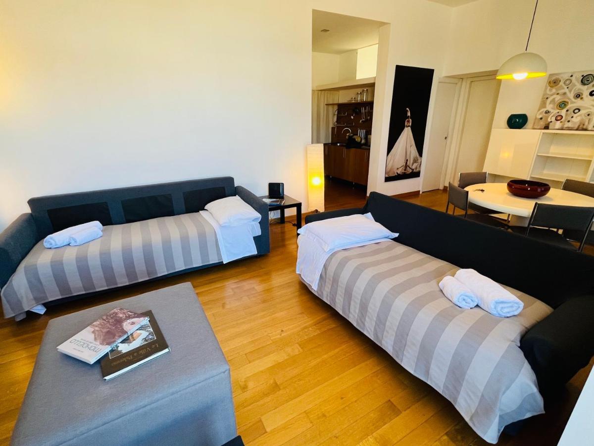 Politeama Suite In The Heart Of The City Palermo Esterno foto